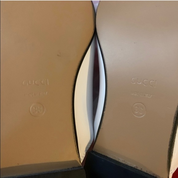 Pearl White Slides w/Gold Link Sz 38 - Picture 5 of 6